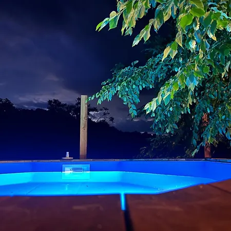 Paradis Pour Deux, Pierres, Piscine, Cinque Terre بيت للعطل ريكو ديل غولفو دي سبيزيا